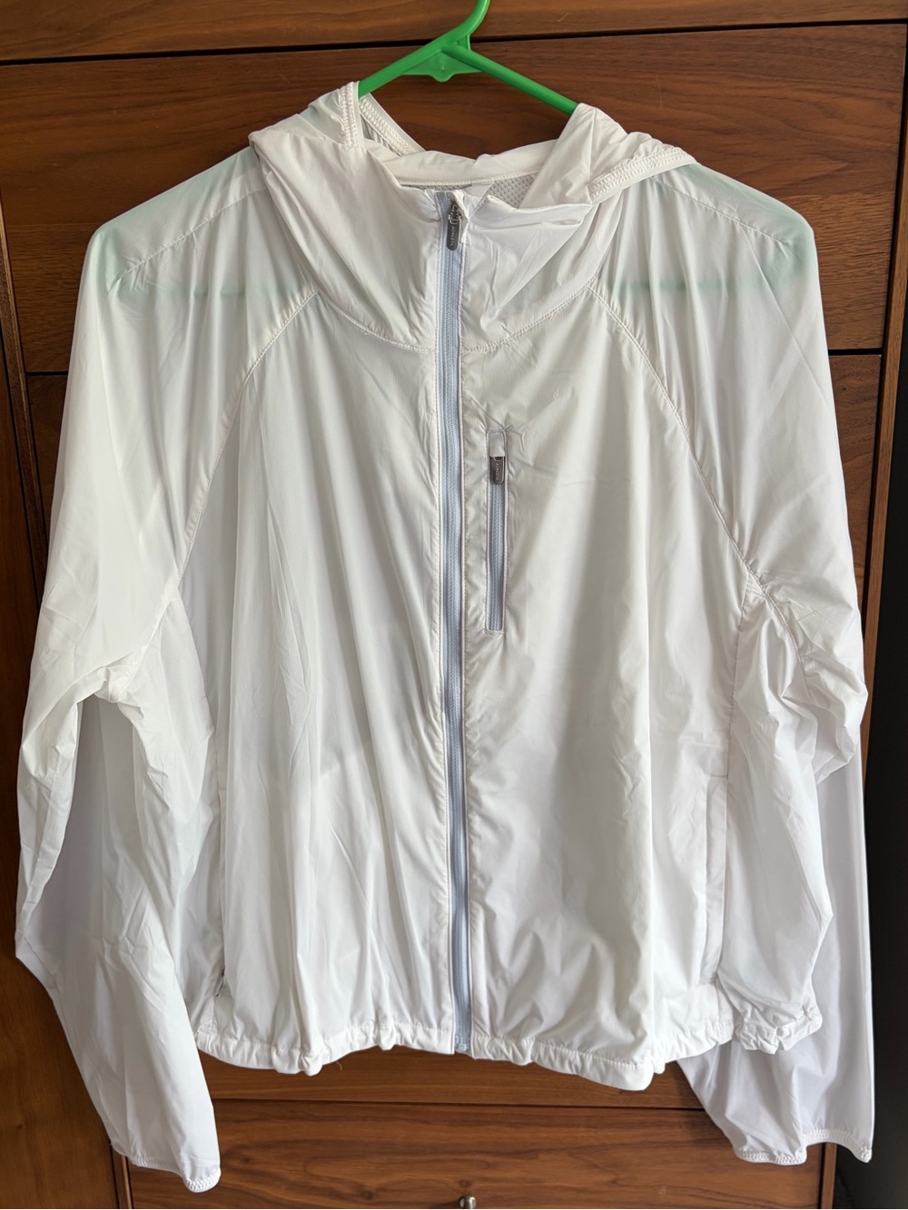 Athleta White Hooded Shell Jacket with Light Gray Zippers